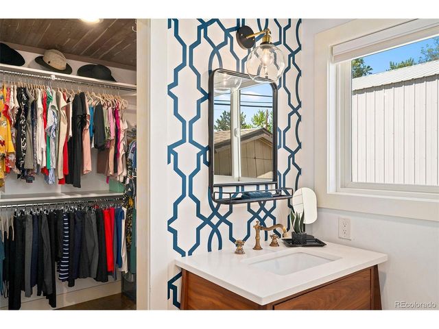 995 Salvia St, Golden, CO 80401