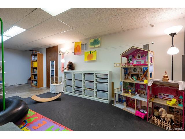 995 Salvia St, Golden, CO 80401