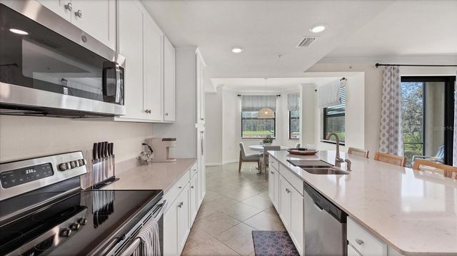 17510 GAWTHROP DRIVE 107, Bradenton, FL 34211