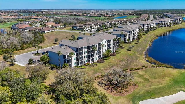 17510 GAWTHROP DRIVE 107, Bradenton, FL 34211