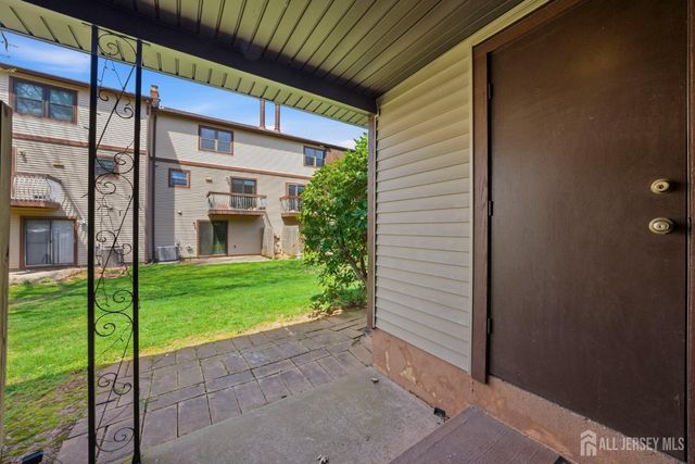 7402 Hana Road, Edison, NJ 08902