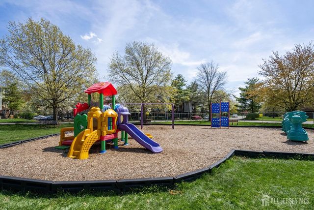 7402 Hana Road, Edison, NJ 08902