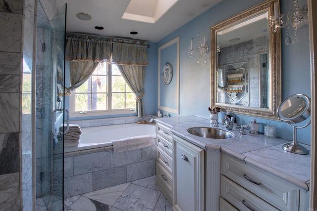 20276 Rancho Villa Road, Ramona, CA 92065