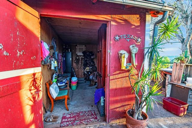 20276 Rancho Villa Road, Ramona, CA 92065