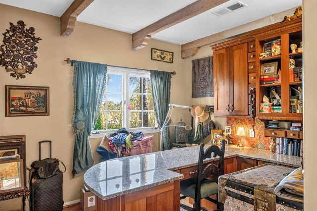 20276 Rancho Villa Road, Ramona, CA 92065