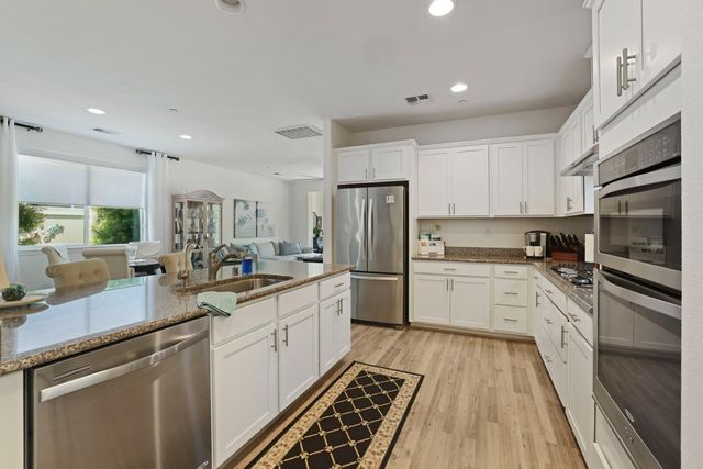 1577 River Birch St, Manteca, CA 95336