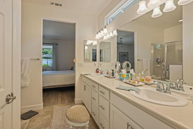 1577 River Birch St, Manteca, CA 95336