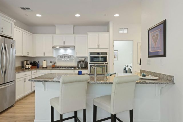 1577 River Birch St, Manteca, CA 95336