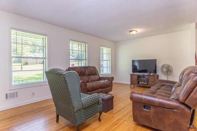 4964 Kathryn Drive, Macon, GA 31210