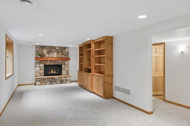 2167 Watertown Road, Long Lake, MN 55356