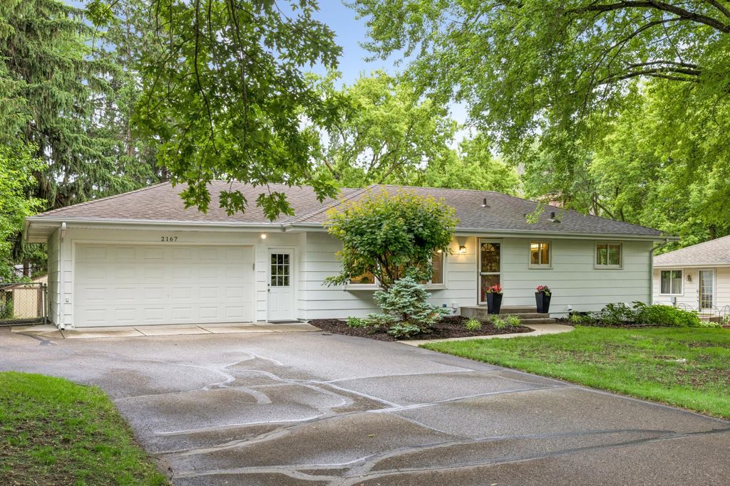 2167 Watertown Road, Long Lake, MN 55356