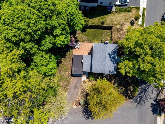 78 Rose St, Metuchen Boro, NJ 08840