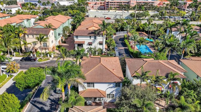 591 NW Library Commons Way, Boca Raton, FL 33432