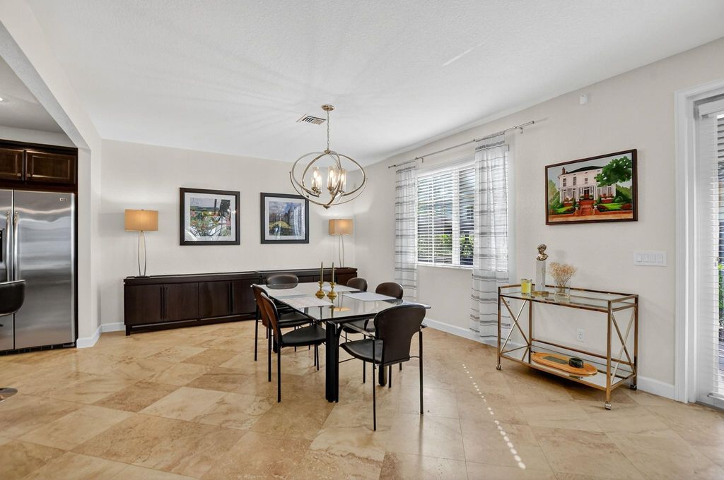 Image 26 of property listing at 591 NW Library Commons Way, Boca Raton, FL 33432