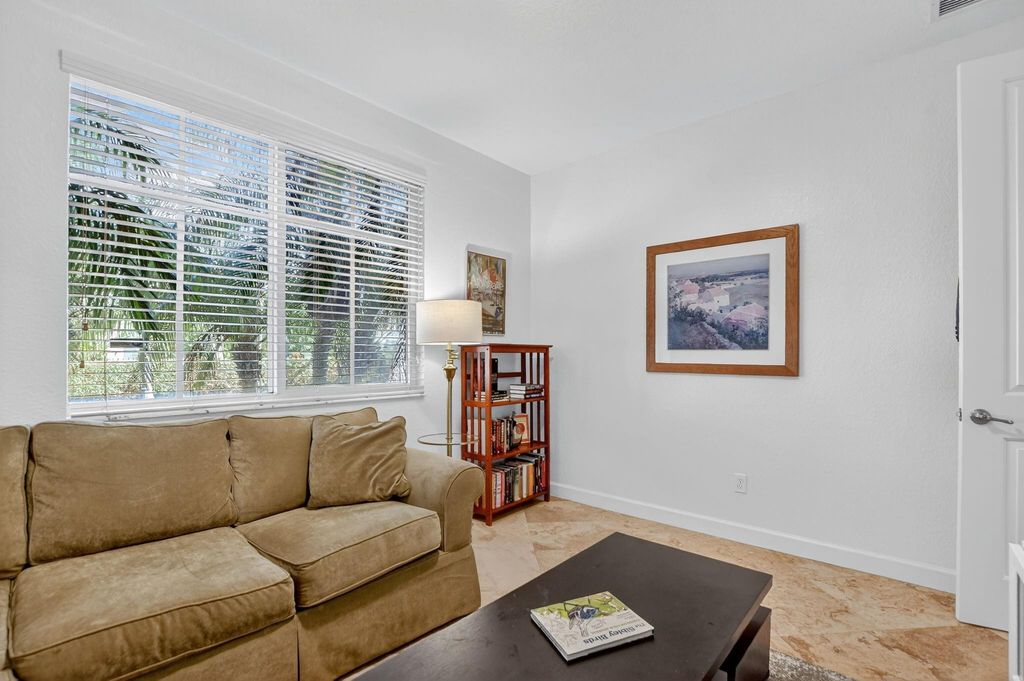 Image 36 of property listing at 591 NW Library Commons Way, Boca Raton, FL 33432