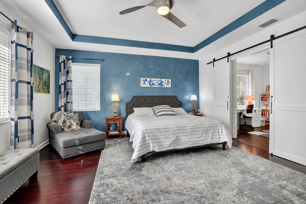 Image 4 of property listing at 591 NW Library Commons Way, Boca Raton, FL 33432