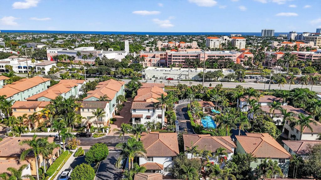 Image 63 of property listing at 591 NW Library Commons Way, Boca Raton, FL 33432