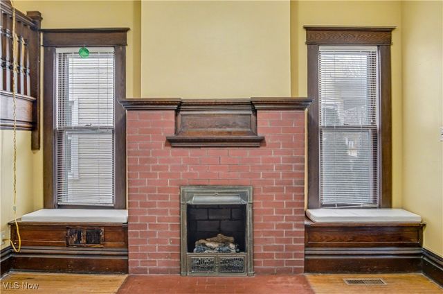 608 Seventh Street, Marietta, OH 45750