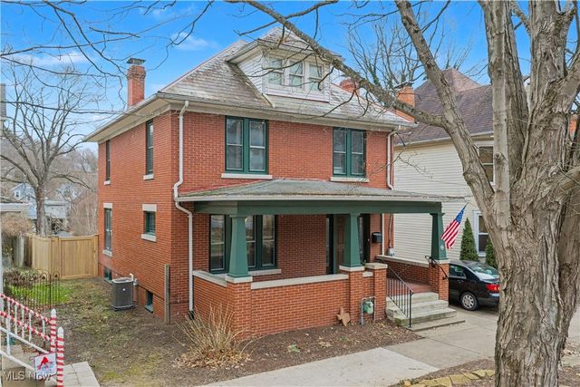 608 Seventh Street, Marietta, OH 45750