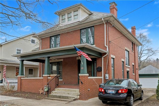 608 Seventh Street, Marietta, OH 45750