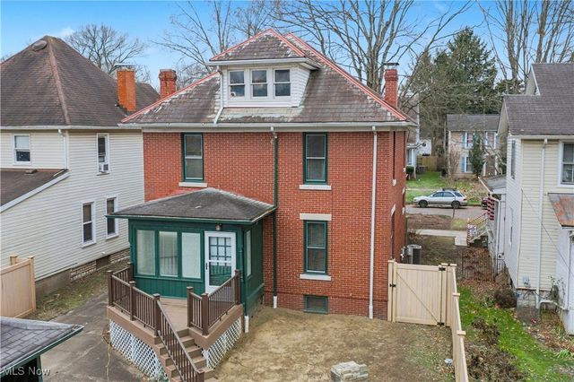 608 Seventh Street, Marietta, OH 45750