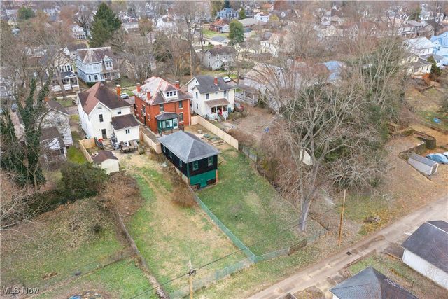 608 Seventh Street, Marietta, OH 45750