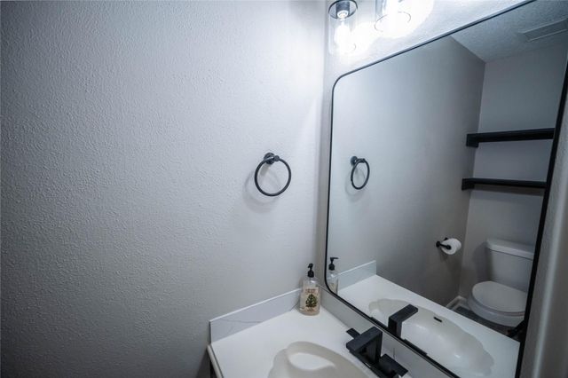 4118 Windjammer Court, Seabrook, TX 77586