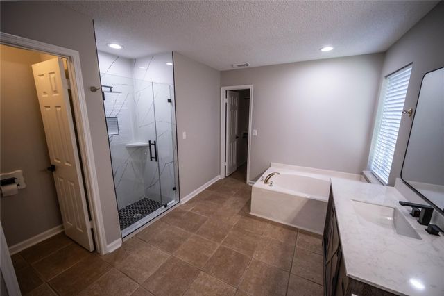 4118 Windjammer Court, Seabrook, TX 77586