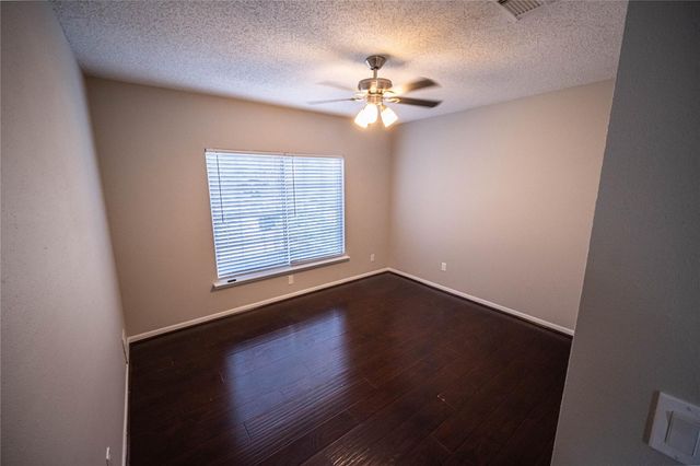 4118 Windjammer Court, Seabrook, TX 77586