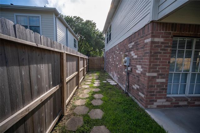 4118 Windjammer Court, Seabrook, TX 77586
