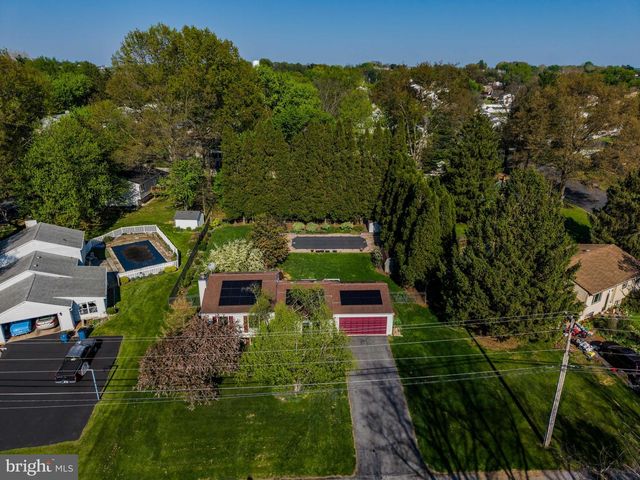 2259 STUMPSTOWN ROAD, Mechanicsburg, PA 17055