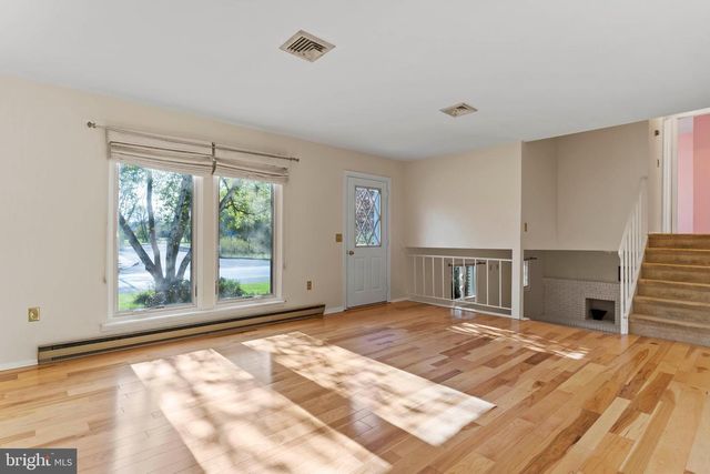 2259 STUMPSTOWN ROAD, Mechanicsburg, PA 17055