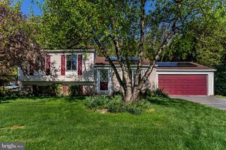 2259 STUMPSTOWN ROAD, Mechanicsburg, PA 17055