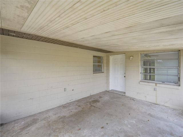 2000 PARKWAY AVENUE, St Cloud, FL 34772