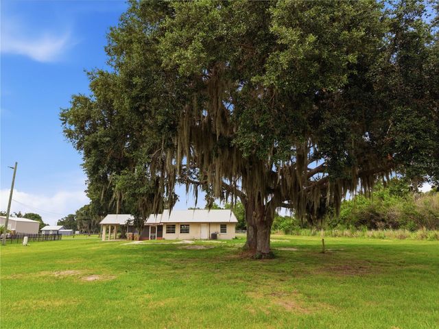 2000 PARKWAY AVENUE, St Cloud, FL 34772