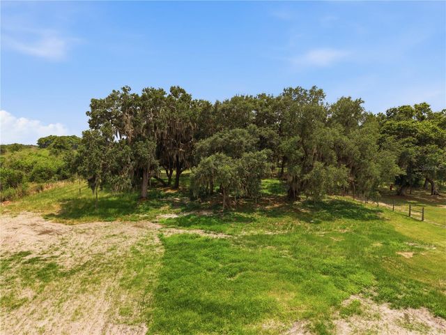 2000 PARKWAY AVENUE, St Cloud, FL 34772