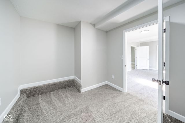1322 S E Street, Elwood, IN 46036