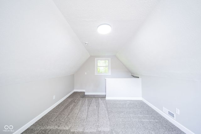 1322 S E Street, Elwood, IN 46036