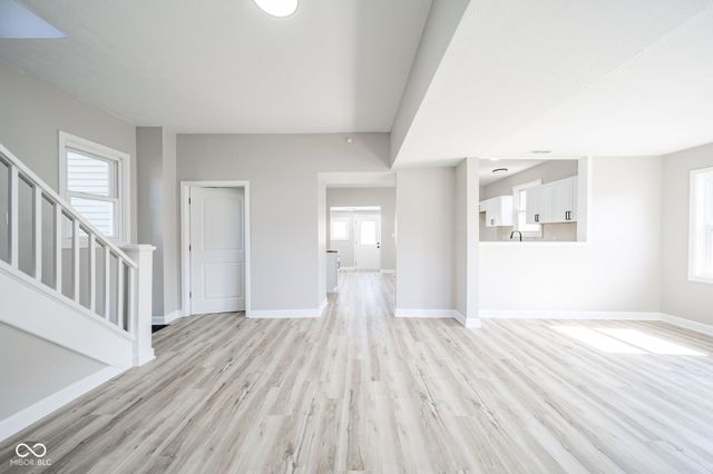 1322 S E Street, Elwood, IN 46036