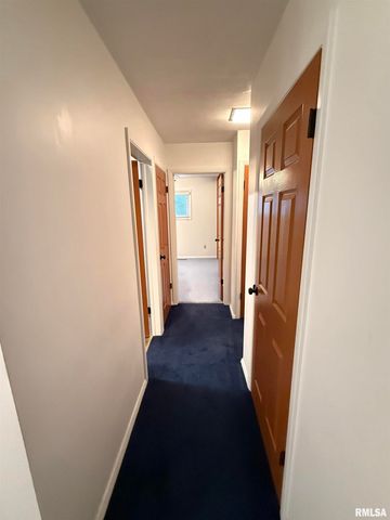 707 EDGEWOOD Drive, Quincy, IL 62301