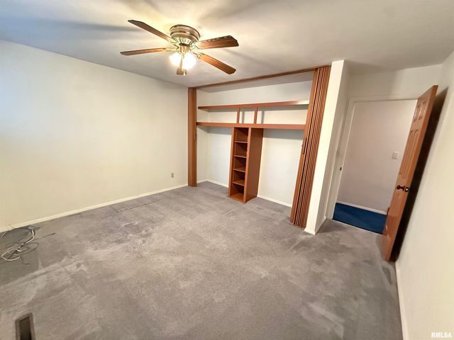 707 EDGEWOOD Drive, Quincy, IL 62301