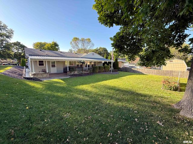 707 EDGEWOOD Drive, Quincy, IL 62301