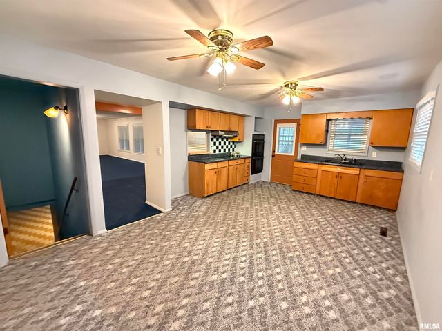 707 EDGEWOOD Drive, Quincy, IL 62301