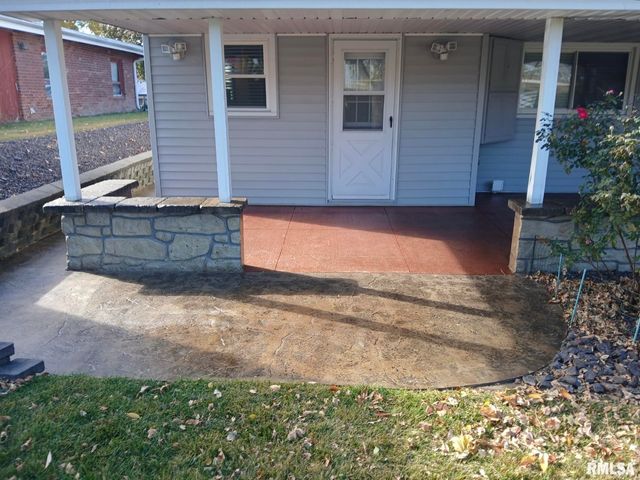 707 EDGEWOOD Drive, Quincy, IL 62301