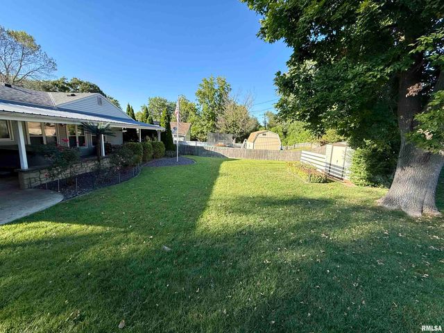 707 EDGEWOOD Drive, Quincy, IL 62301