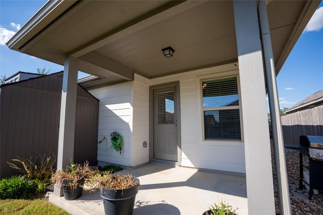 212 Somerville ST, Leander, TX 78641