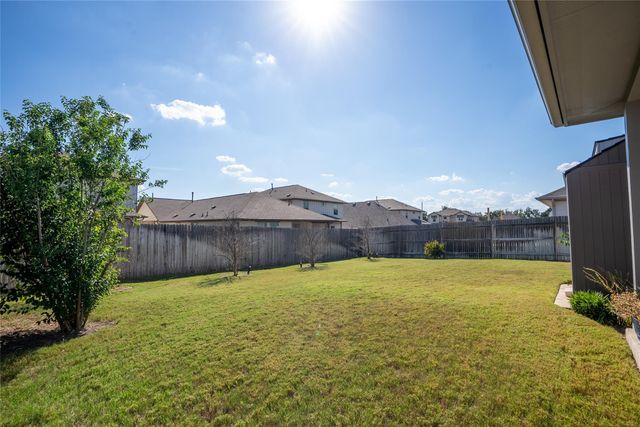 212 Somerville ST, Leander, TX 78641