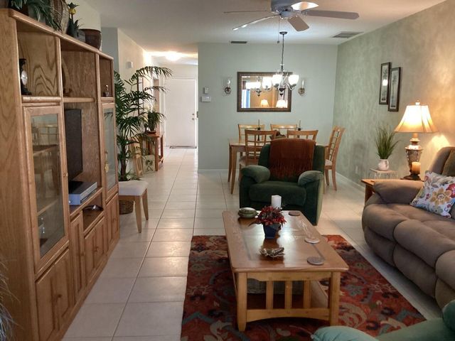 20860 Covington Drive 1410, Boca Raton, FL 33433