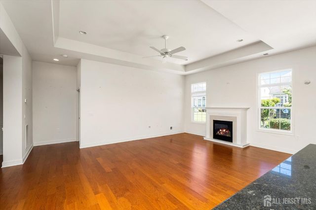 24 Ravenslake Road, Monroe, NJ 08831