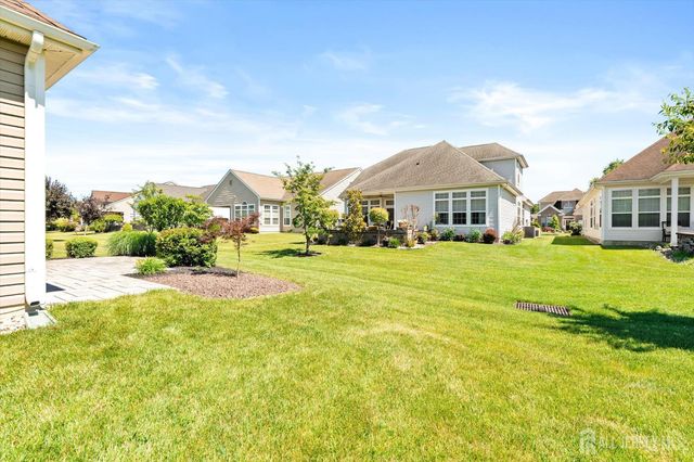 24 Ravenslake Road, Monroe, NJ 08831